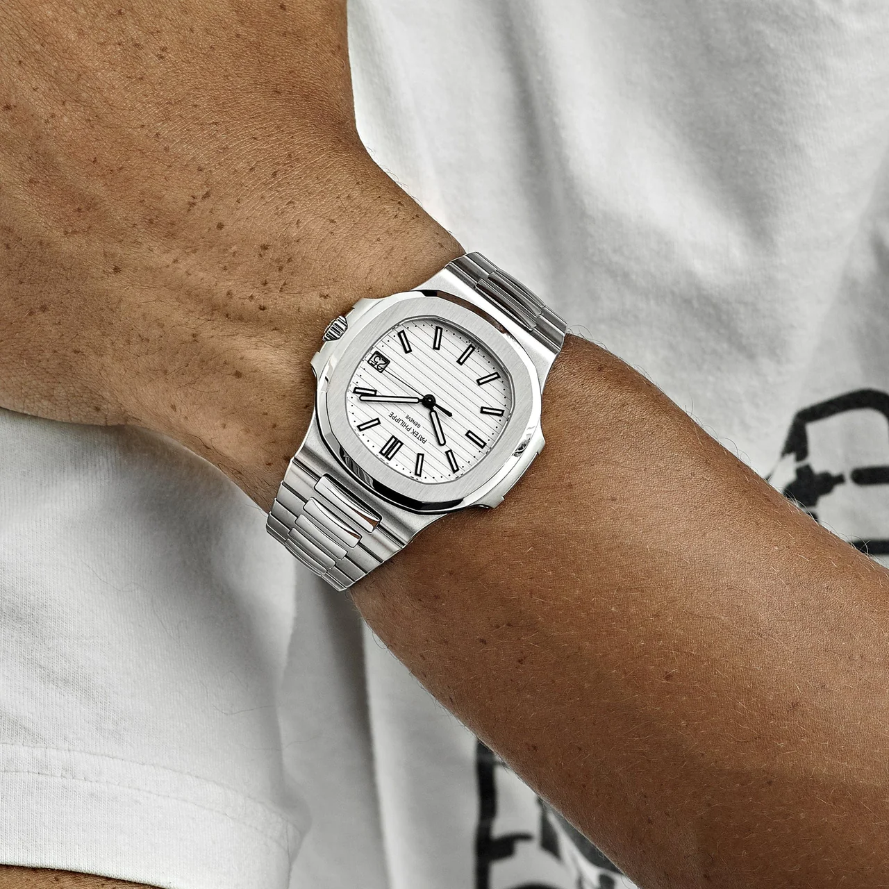 Nautilus 5711/1A 3KF 1:1 Best Edition White Textured Dial on SS Bracelet A324 Super Clone